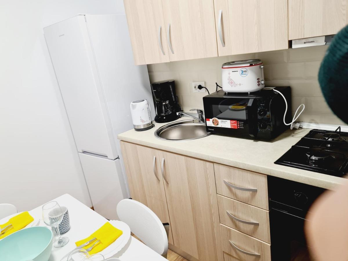 Lovely Ultracentral Apartment With Parking Cluj-Napoca Buitenkant foto