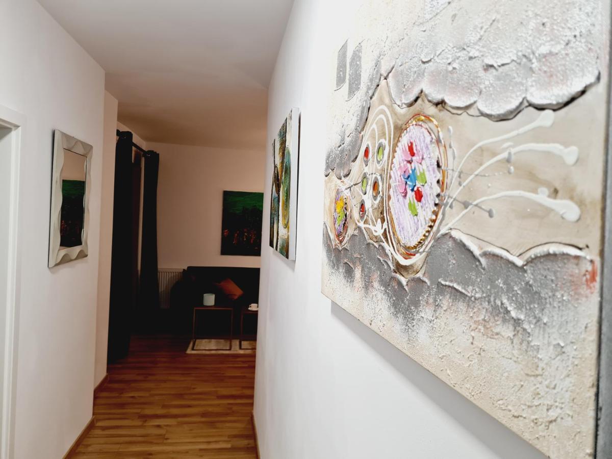 Lovely Ultracentral Apartment With Parking Cluj-Napoca Buitenkant foto