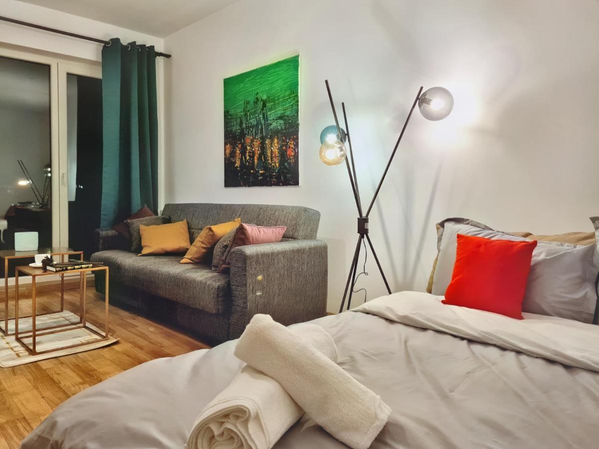 Lovely Ultracentral Apartment With Parking Cluj-Napoca Buitenkant foto